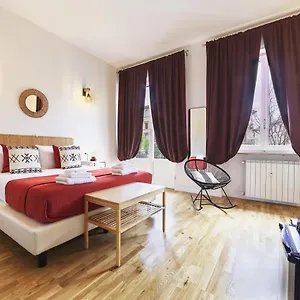 Lavagnini My Place Florenz